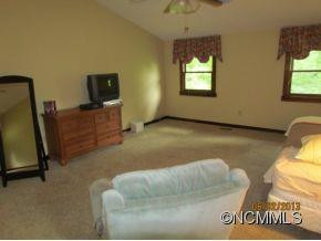 373 Vineyard - Photo 11