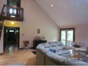 373 Vineyard - Photo 15