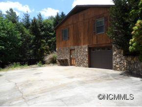 28 Spring Lane - Photo 3
