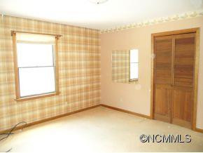 28 Spring Lane - Photo 10