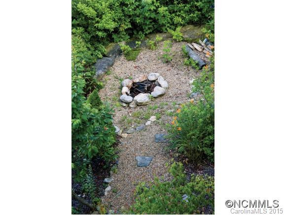2148 Toxaway Drive - Photo 16