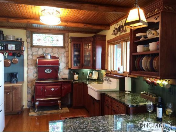 2148 Toxaway Drive - Photo 5