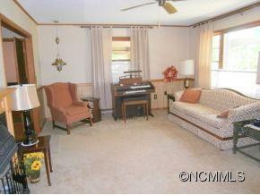 1465 LENTINI DRIVE - Photo 6