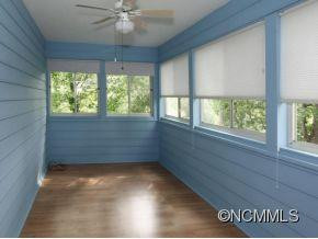 25 SPRING HOLLOW CR - Photo 5