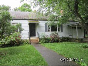 51 PINE CIRCLE