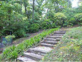 211 HAYWOOD KNOLLS DRIVE - Photo 20