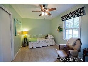 921 Indian Hills Drive - Photo 11