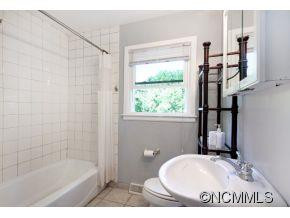 162 Davenport Road - Photo 13