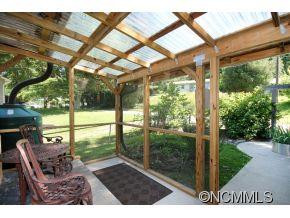 162 Davenport Road - Photo 4