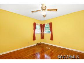 162 Davenport Road - Photo 9