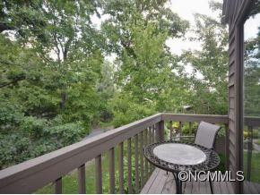 6 RAVENCROFT LANE - Photo 10