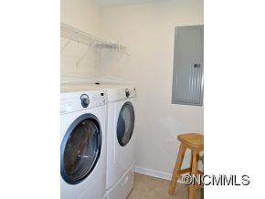 111 Carriage Station - Photo 11