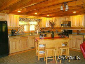 164 Bradford - Photo 5