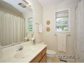4 DORAL COURT - Photo 15