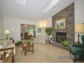 4 DORAL COURT - Photo 7