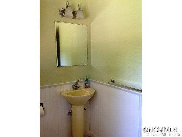 1206 Chanteloup Drive - Photo 12