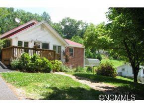 141 W Hall Heights