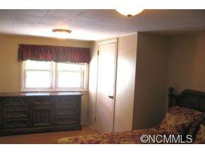 141 W Hall Heights - Photo 10