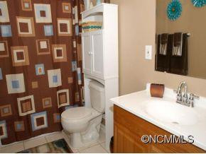 75 CAMELOT DRIVE - Photo 18