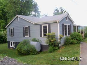 629 Hillcrest - Photo 2