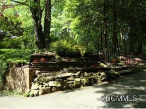 209 Woods End - Photo 2