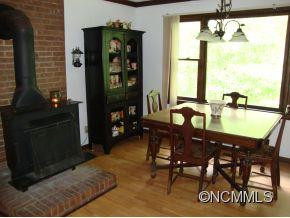 209 Woods End - Photo 5