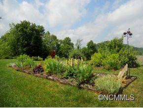239 Castle Creek Drive - Photo 22