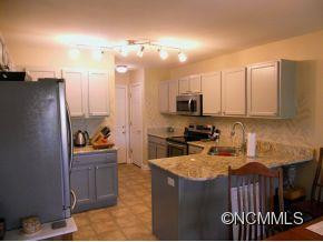 239 Castle Creek Drive - Photo 5