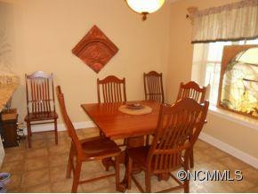 239 Castle Creek Drive - Photo 7