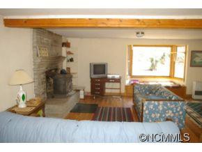 295 Blue Grass Lane - Photo 3