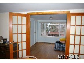 295 Blue Grass Lane - Photo 4