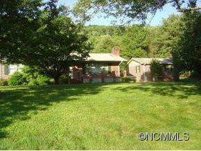 212 Barton Road - Photo 5