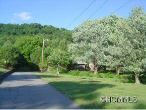 212 Barton Road - Photo 10