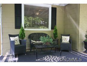 244 Edgewood Rd. - Photo 2