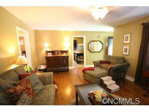 244 Edgewood Rd. - Photo 3