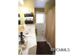 244 Edgewood Rd. - Photo 9
