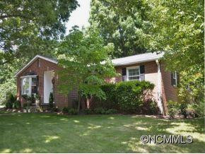 8 OAKWILDE DRIVE - Photo 2