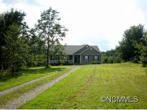 520 Scoggins - Photo 2