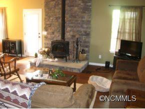 520 Scoggins - Photo 6