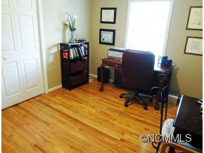 3 Sheldon Ln - Photo 3
