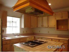 15 Glenview Road - Photo 4
