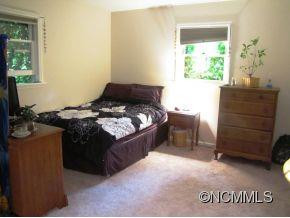 163 Haywood Knolls Drive - Photo 11
