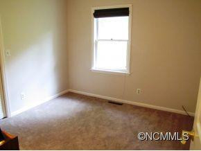 163 Haywood Knolls Drive - Photo 14