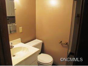 163 Haywood Knolls Drive - Photo 17