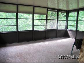 163 Haywood Knolls Drive - Photo 18