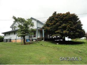 4622 Old Hendersonville Hwy - Photo 3