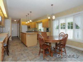 13 BEAUMONT DRIVE - Photo 7