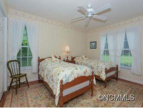 13 BEAUMONT DRIVE - Photo 9