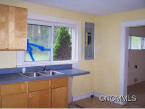 72 Parkwood Hills Road - Photo 5