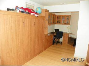 111 Alaron - Photo 17